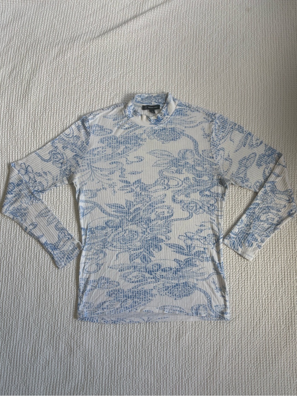 INC International Concepts Blue Floral Ribbed Long Sleeve Top